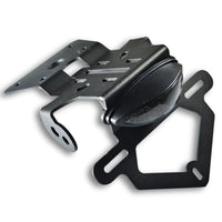 
              Suzuki GSX-8S & GSX-8R Kennzeichen Halter Tail Tidy  Support Plaque Portatarga Porta Matricula
            